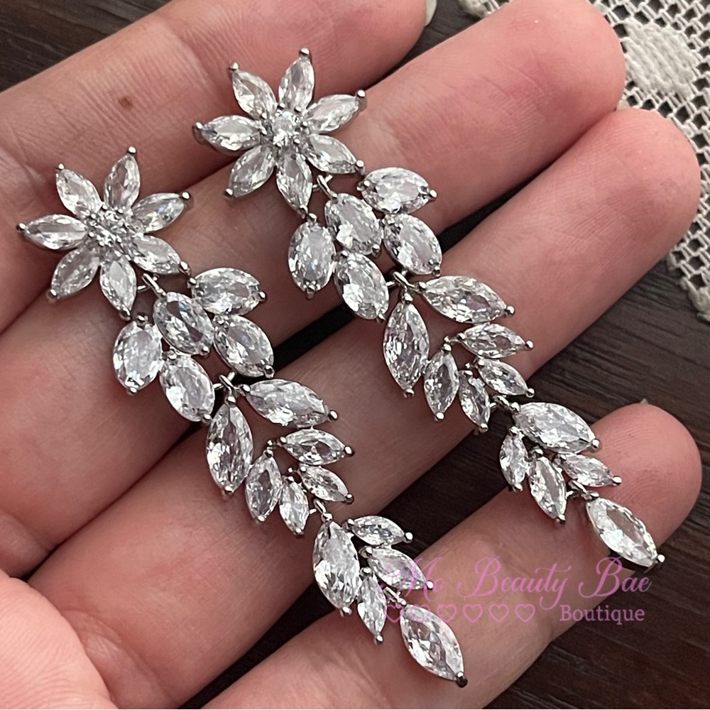 Blooming Crystal Flower Earrings